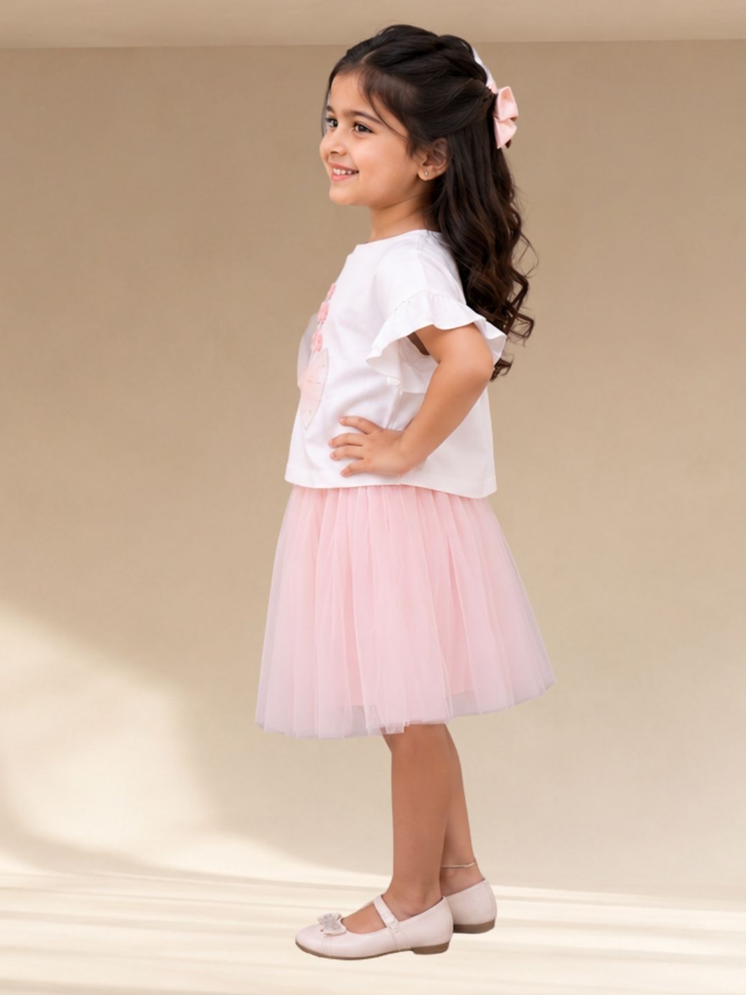 Girls Stylish Fancy T-Shirt And Skirt Outfit